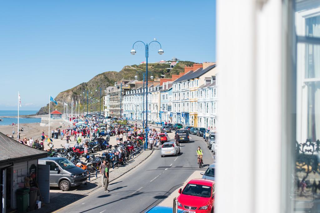 Sea View Ar Lan Y Mor Luxury Apartment Aberystwyth Dış mekan fotoğraf